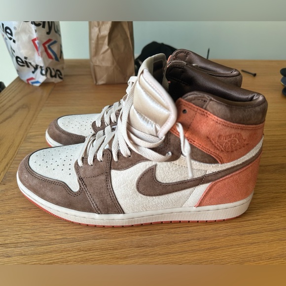 Air Jordan 1 Retro High OG ‘Dusted Clay’ - Size 12.5 Women’s / 11 Men’s US